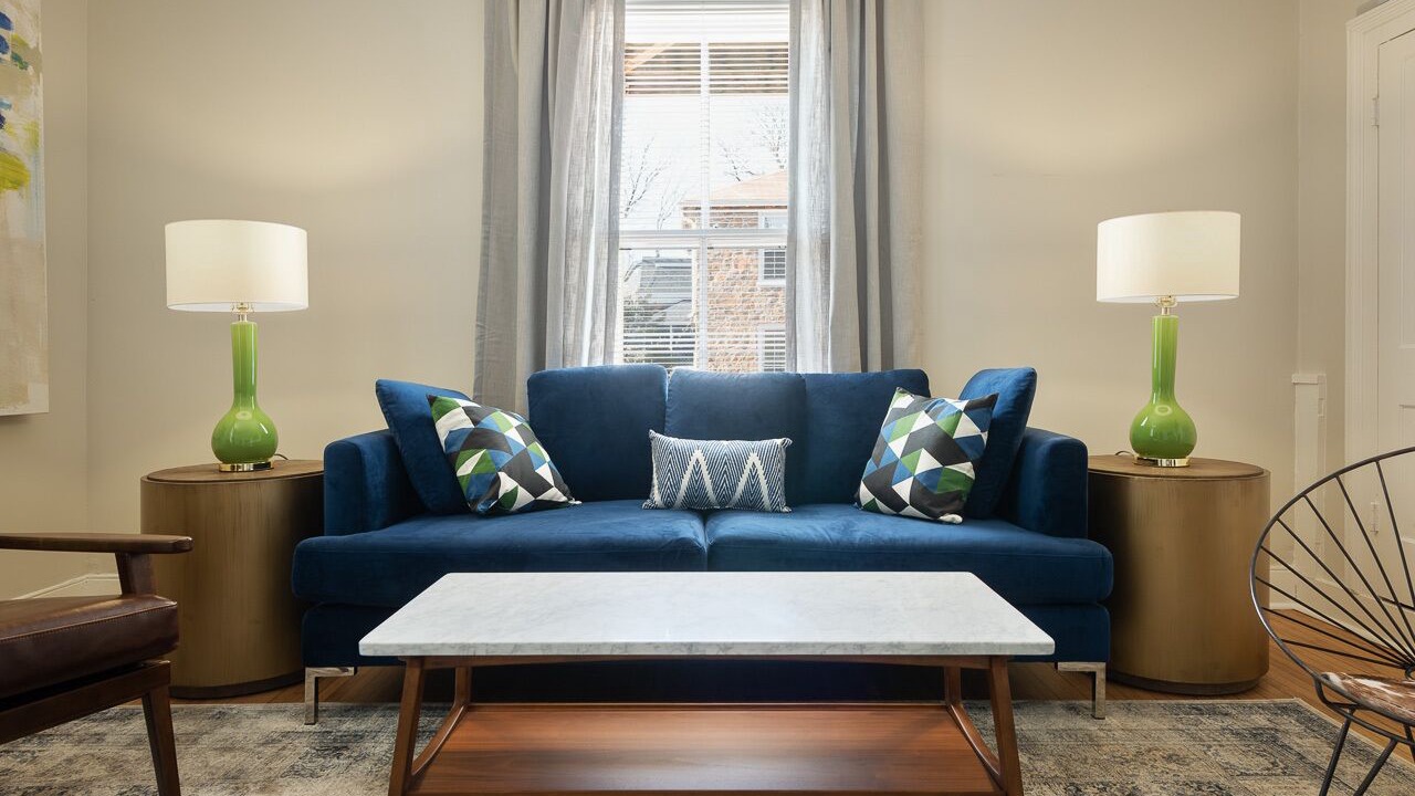 Photo of Livingroom in Belmont