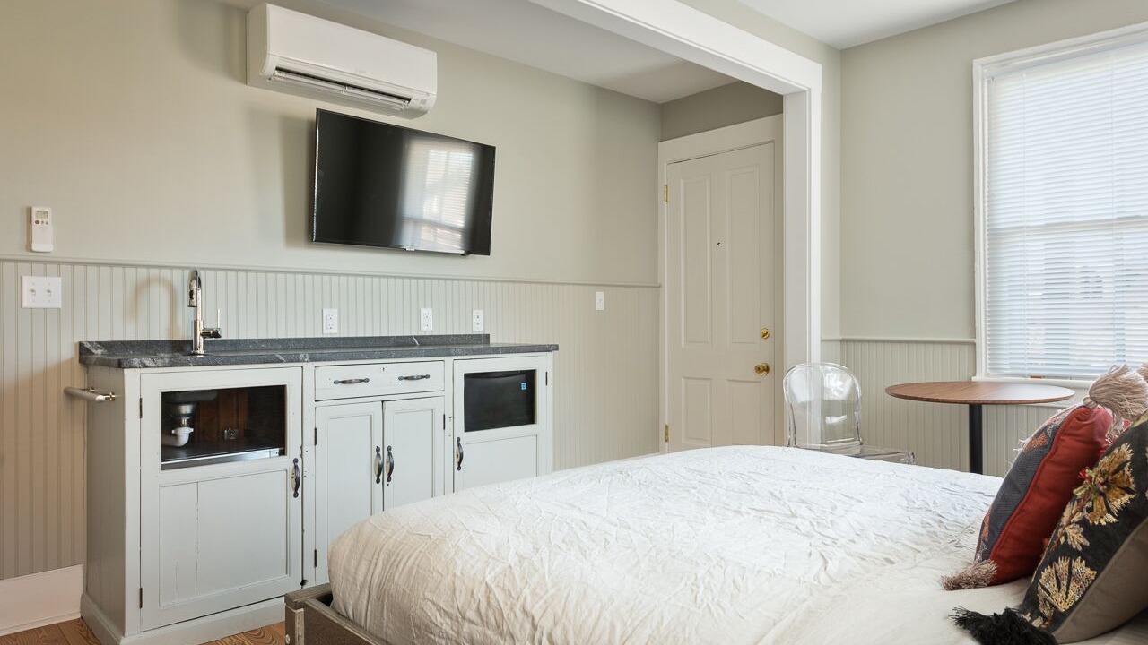 Photo of Bedroom in Belmont