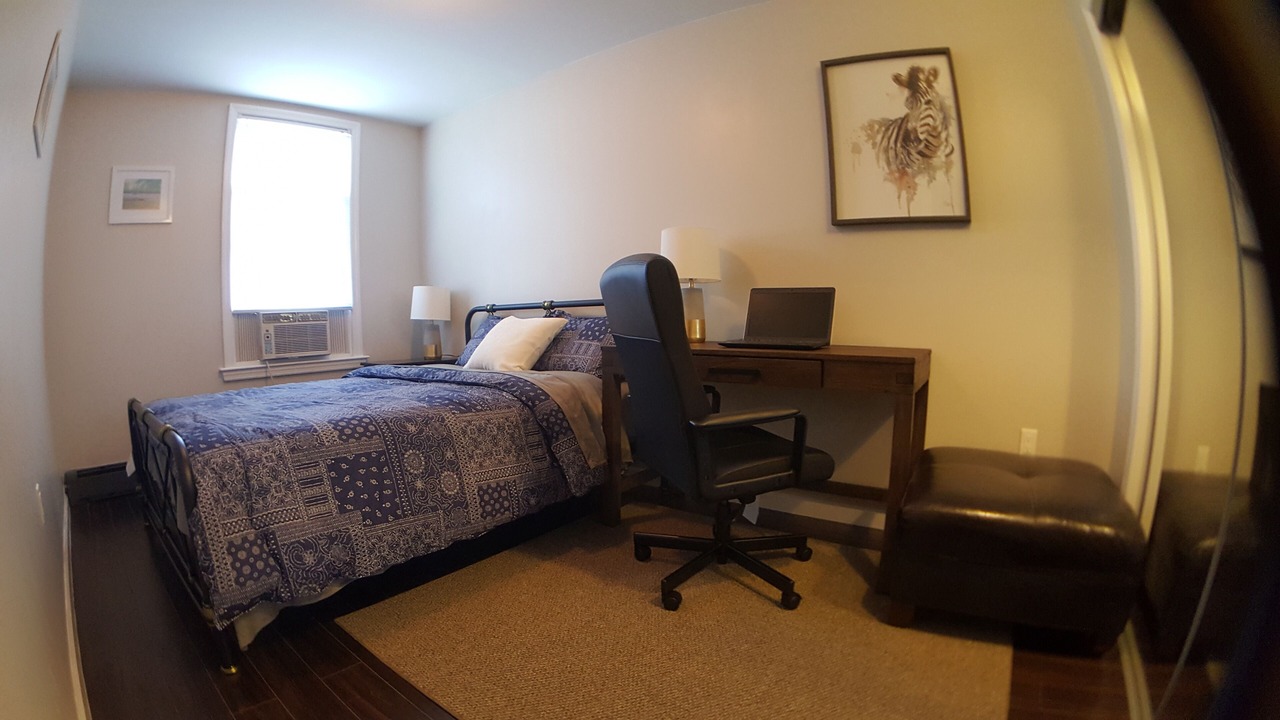 Photo of Bedroom in Historic Downtown