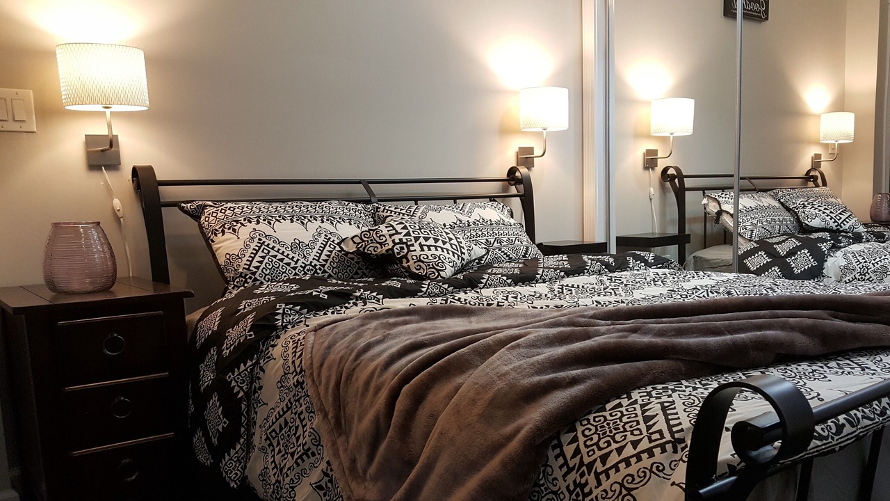 Photo of Bedroom in Historic Downtown
