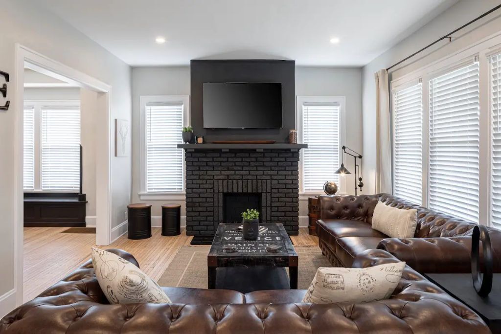 Photo of Livingroom in Hamilton