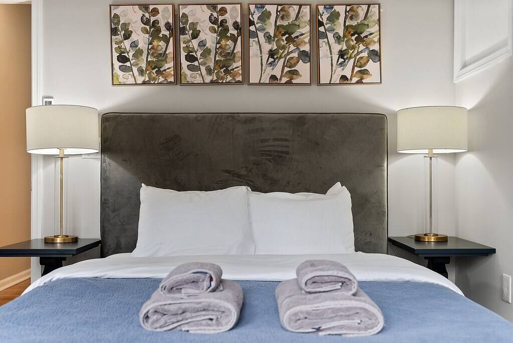 Photo of Bedroom in Rittenhouse Row