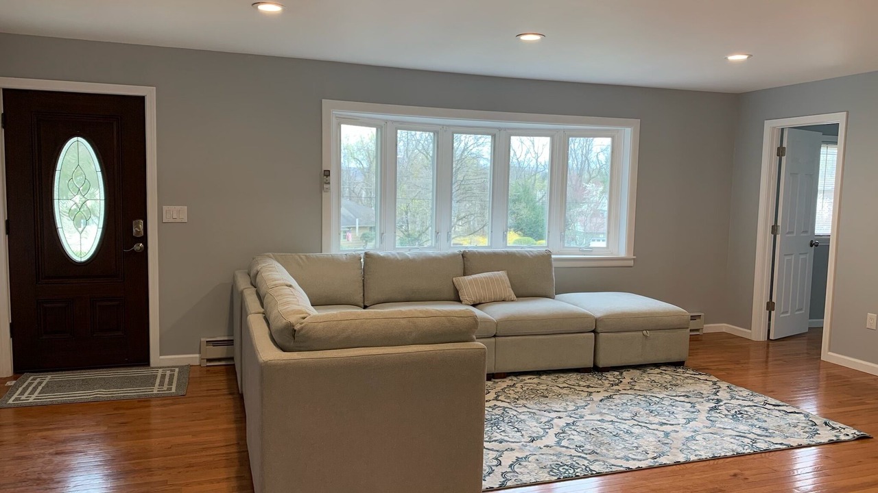Photo of Livingroom in Danbury