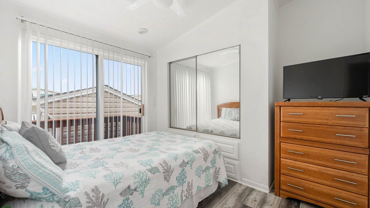 Photo of Bedroom in Assateague Pointe