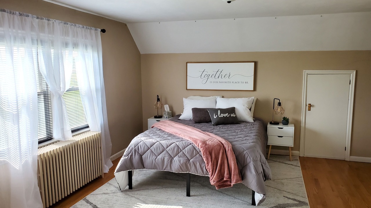 Photo of Bedroom in New Holland