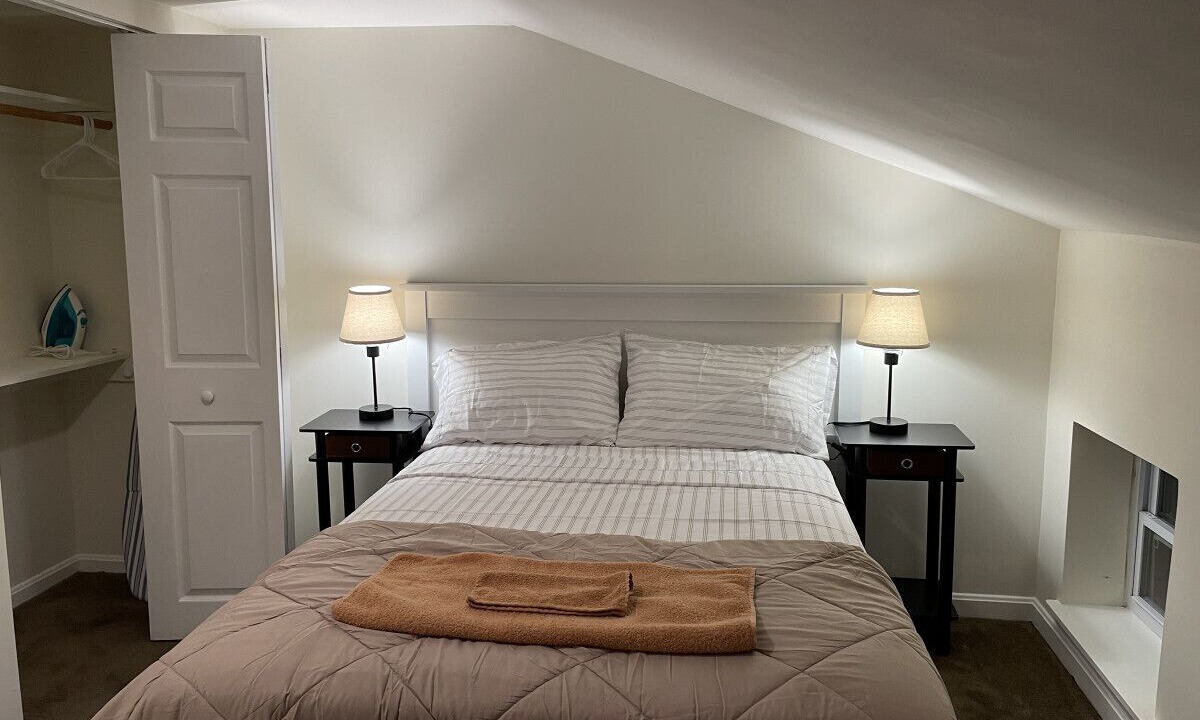 Photo of Bedroom in Downtown Baltimore