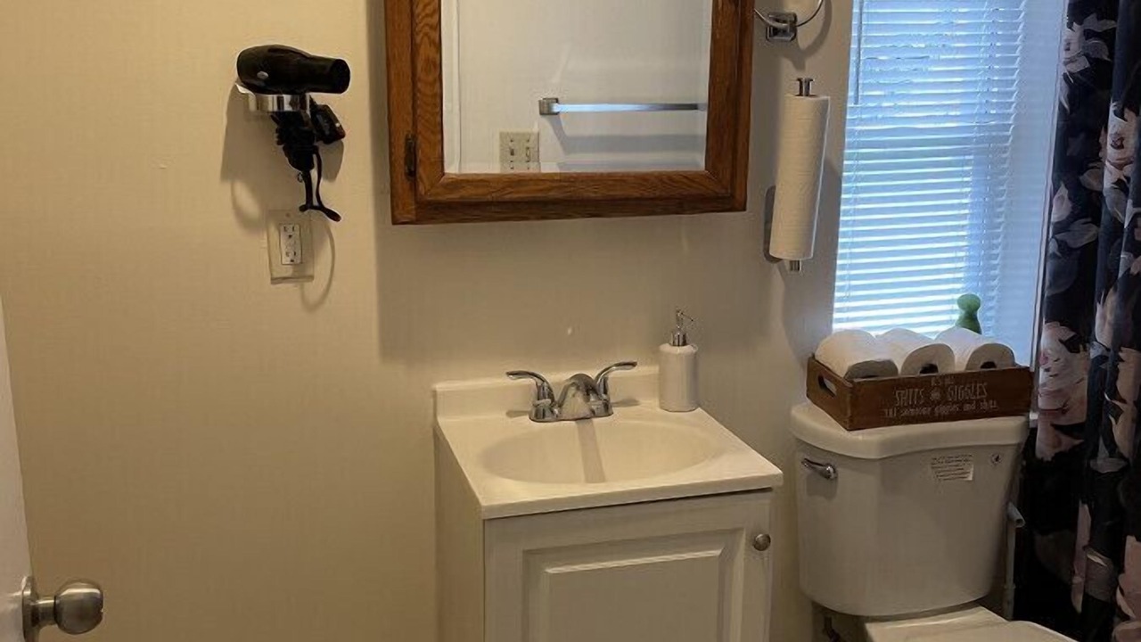 Photo of Bathroom in Downtown Baltimore