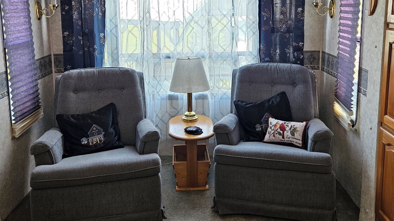 Photo of Livingroom in Mount Nebo