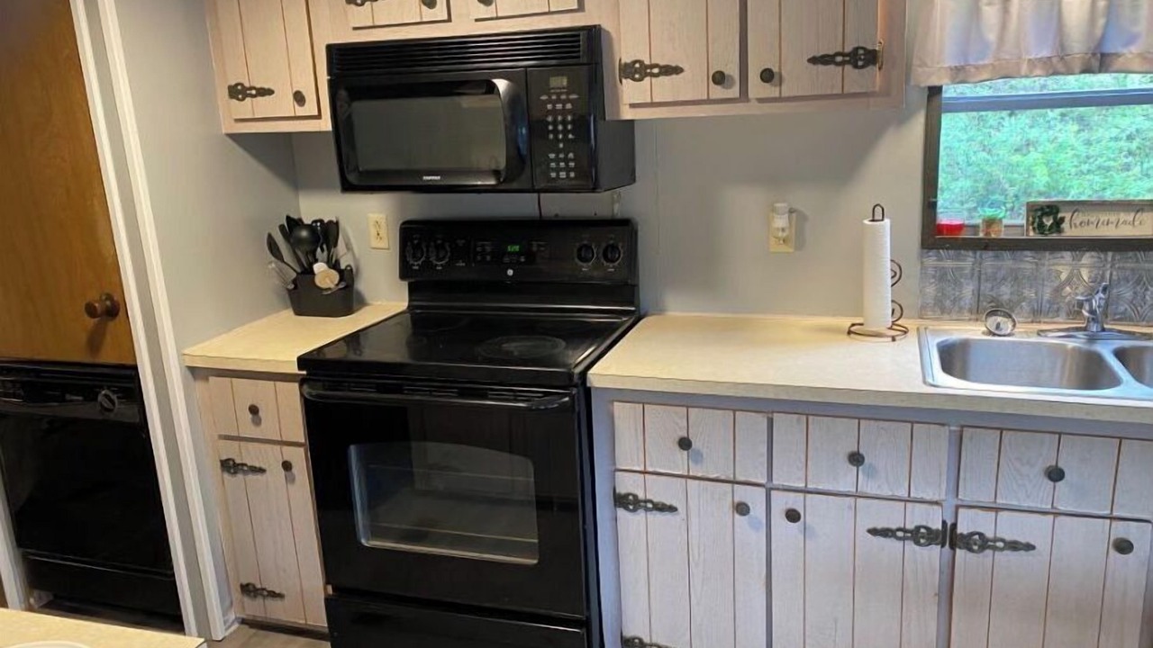 Photo of Kitchen in Brush Valley
