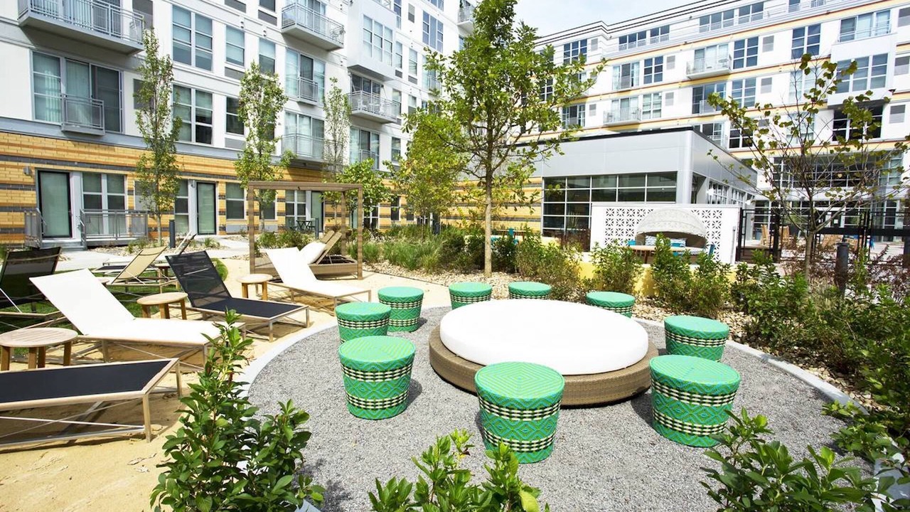 Photo of Outdoor in South Side Flats