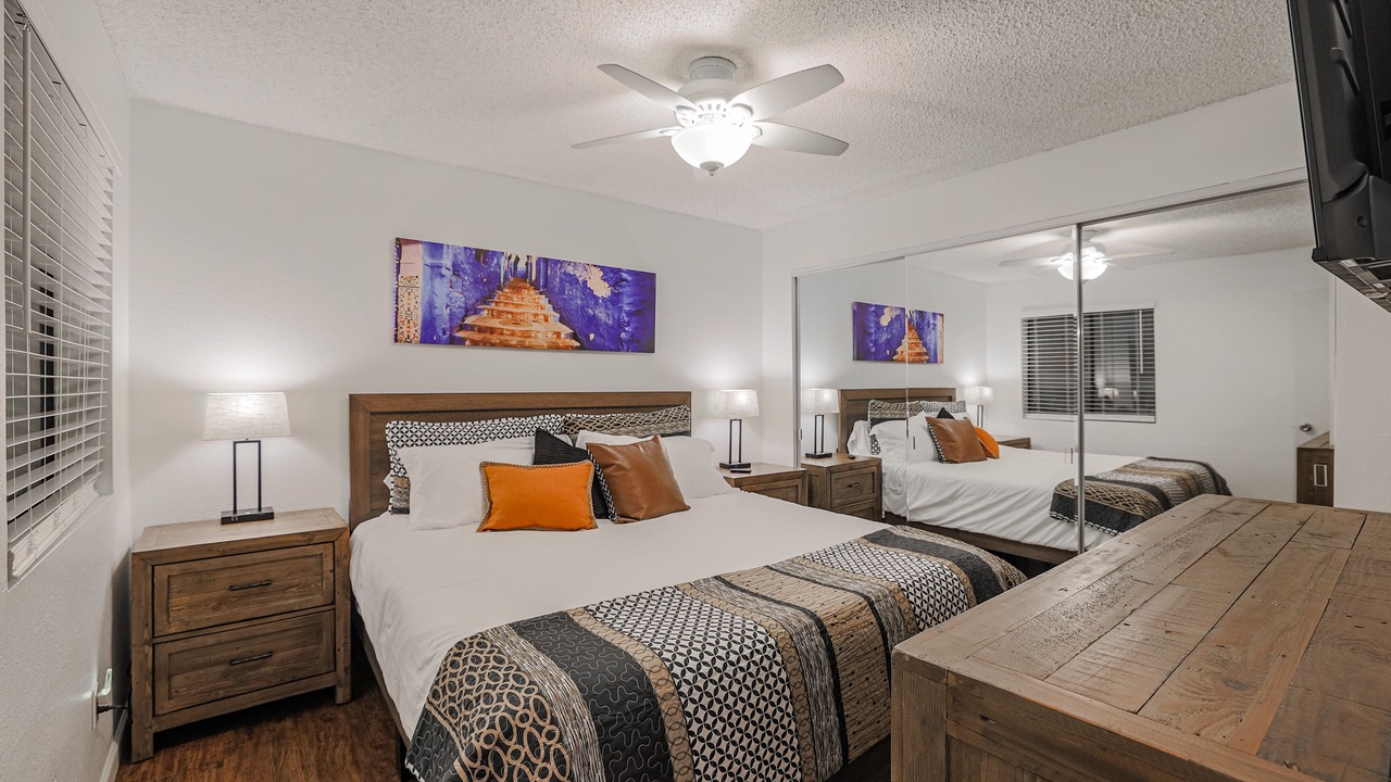 Photo of Bedroom in Paradise Valley Village