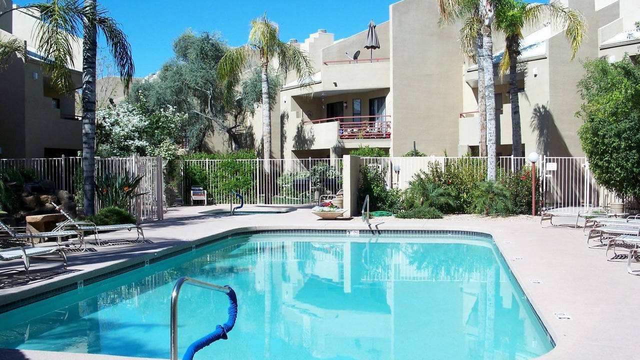Photo of Outdoor in Paradise Valley Village