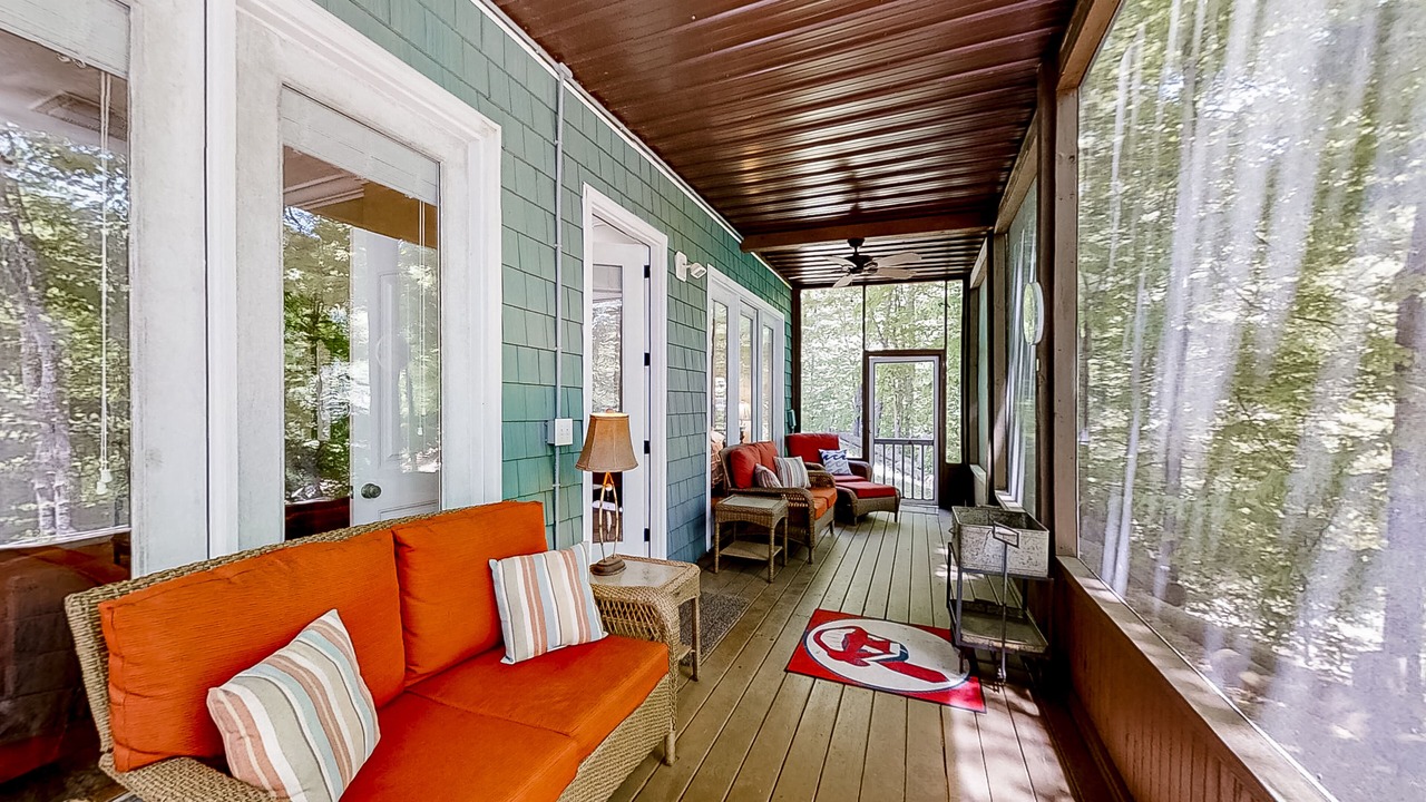 Photo of Patio Balcony in Sharps Chapel