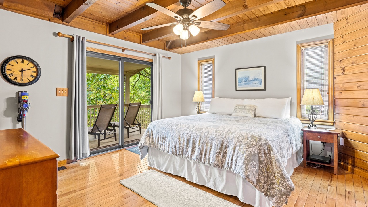 Photo of Bedroom in Sharps Chapel