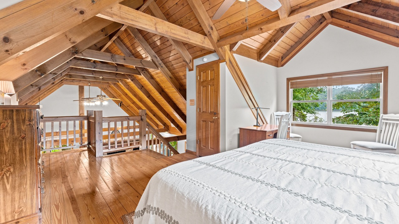 Photo of Bedroom in Sharps Chapel