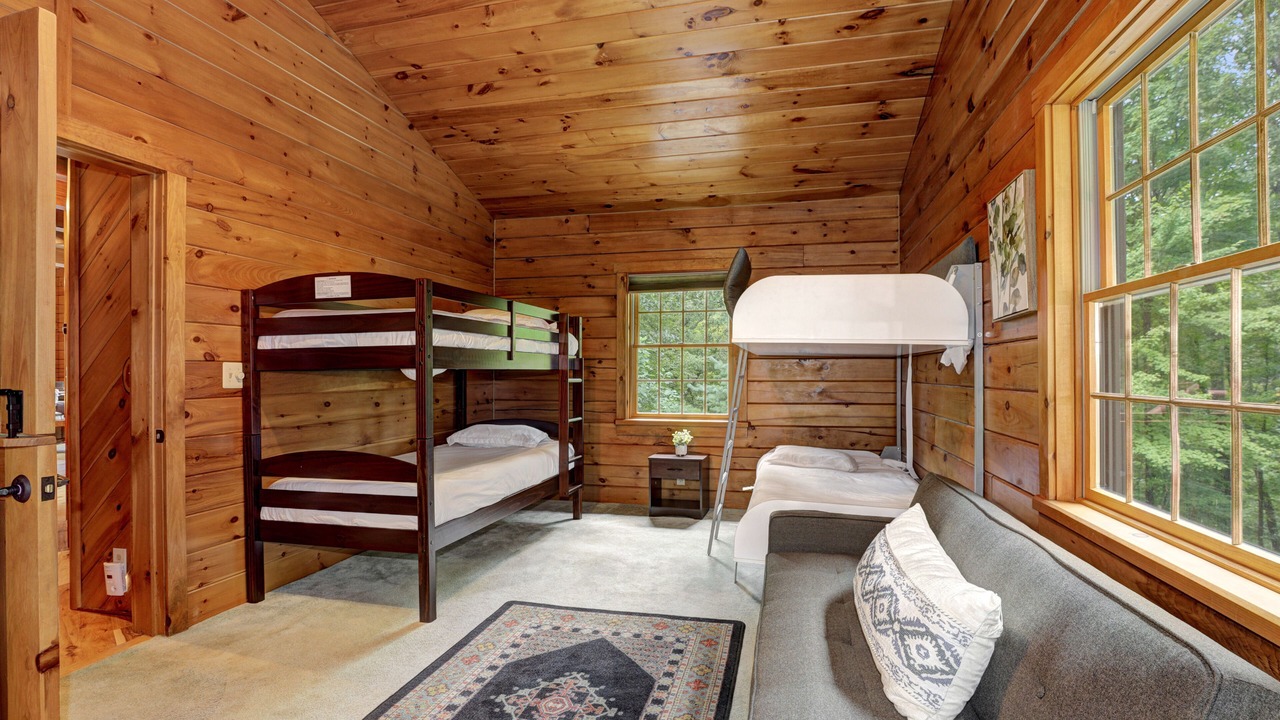 Photo of Bedroom in Columbia