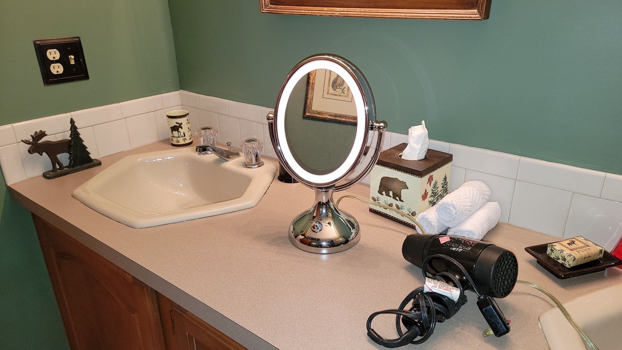 Photo of Bathroom in Russell