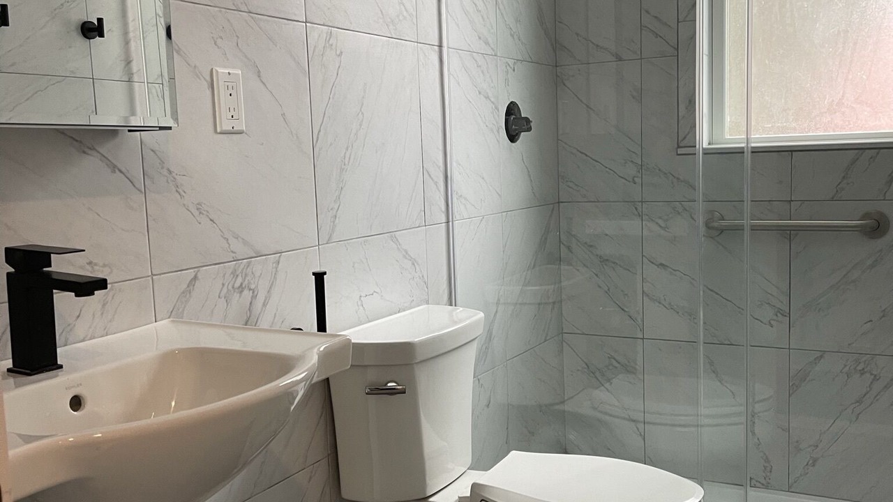 Photo of Bathroom in Mountain Dale