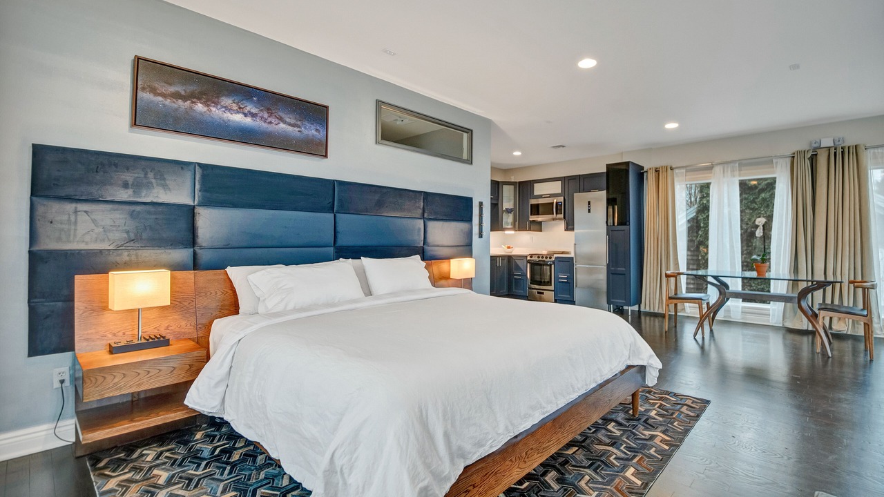 Photo of Bedroom in Warwick