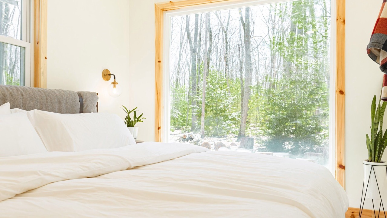 Photo of Bedroom in Greentown