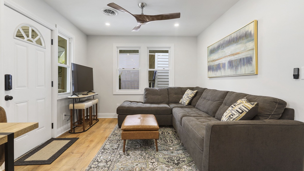 Photo of Livingroom in Wall