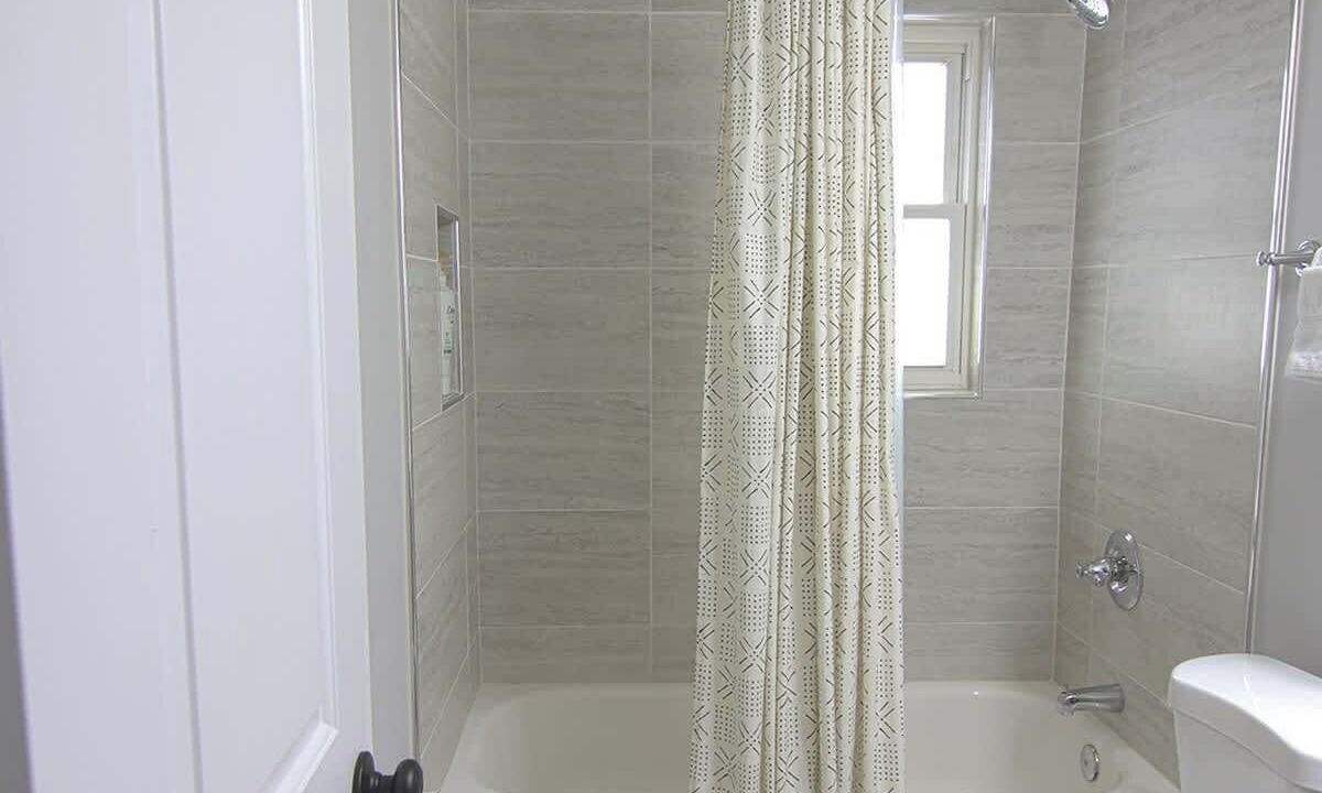 Photo of Bathroom in Silver Spring
