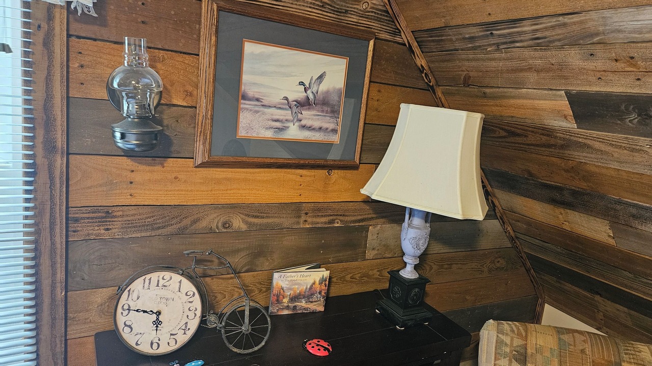 Photo of Bedroom in Cleveland