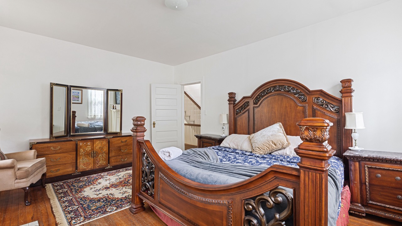 Photo of Bedroom in North Oakland