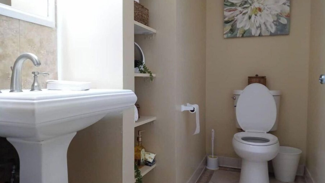 Photo of Bathroom in Eckington