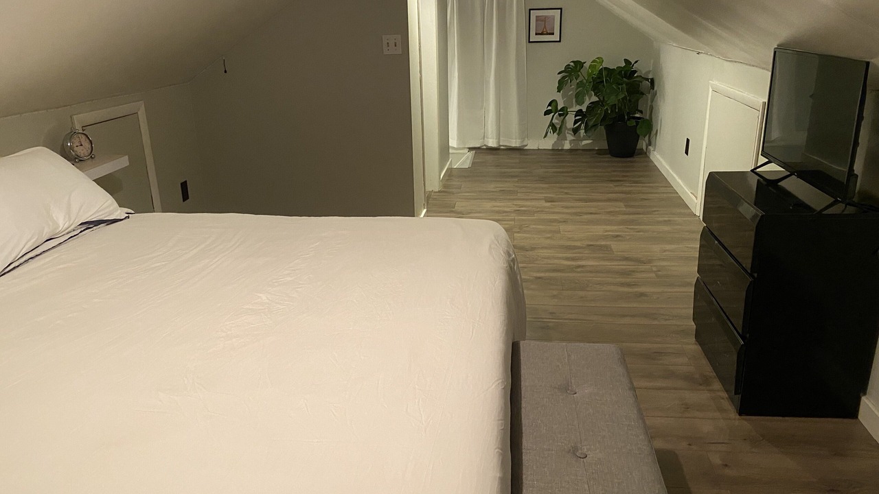 Photo of Bedroom in Elyria