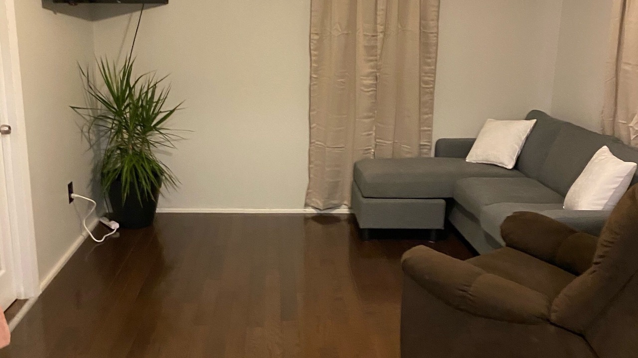 Photo of Livingroom in Elyria