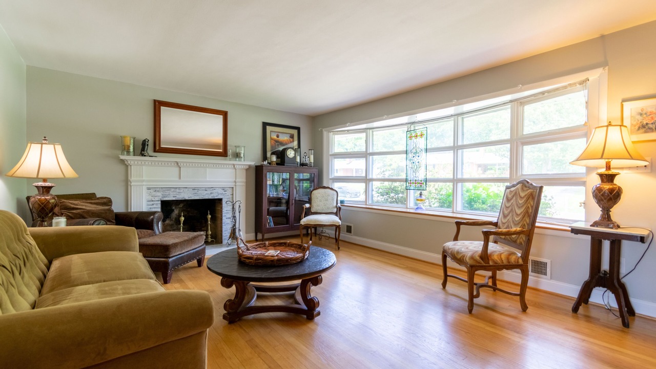 Photo of Livingroom in Simpsonville