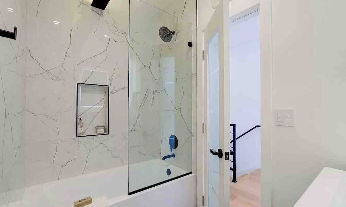 Photo of Bathroom in Columbia Heights