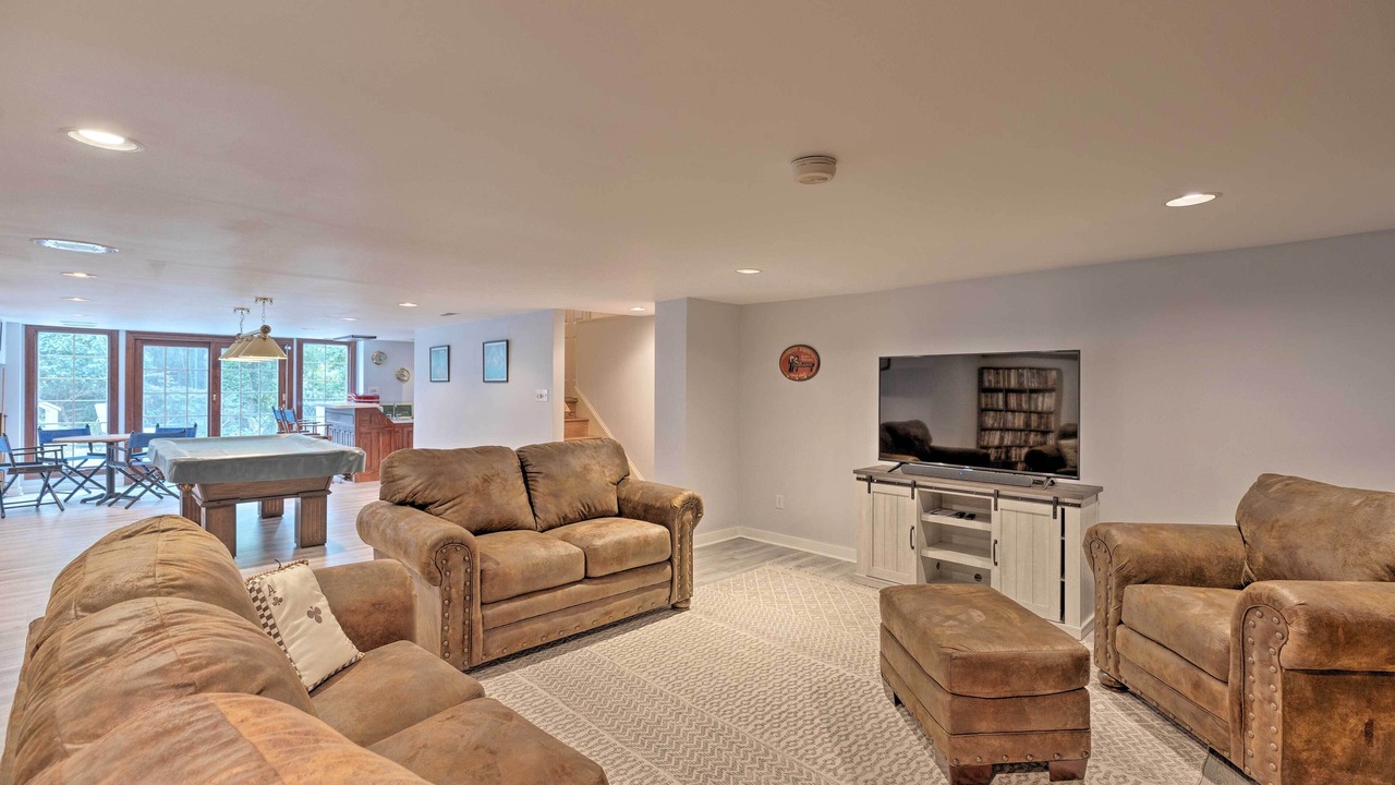 Photo of Livingroom in Urbanna