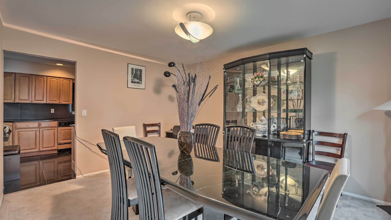 Photo of Bedroom in Adelphia
