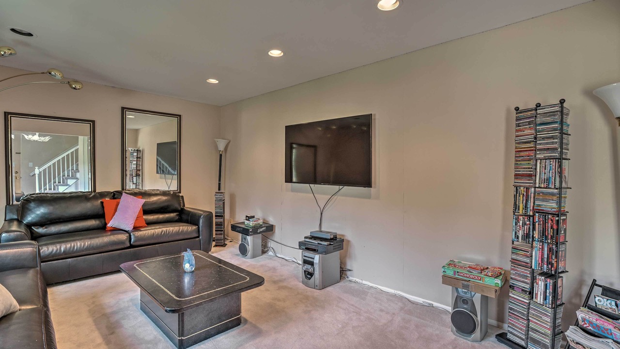 Photo of Bedroom in Adelphia
