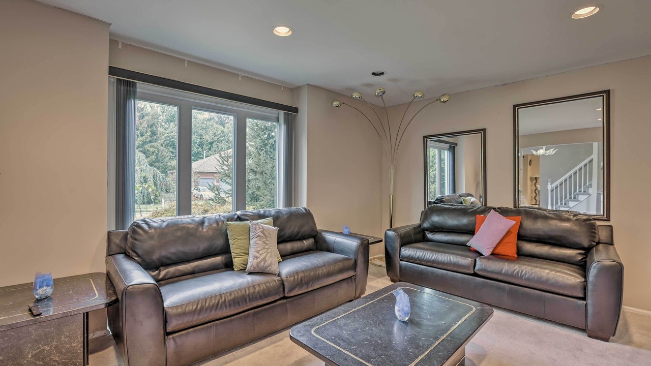 Photo of Bedroom in Adelphia