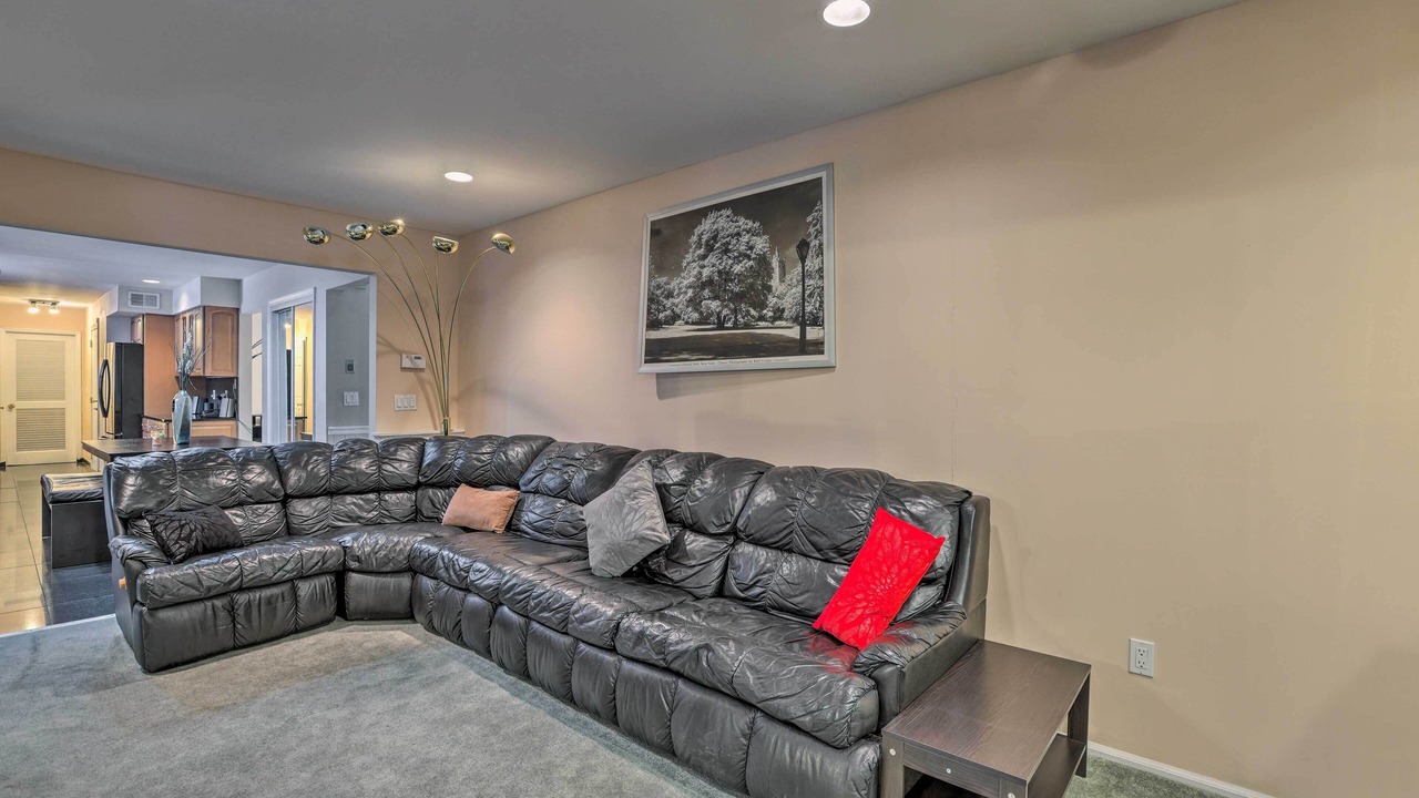 Photo of Bedroom in Adelphia