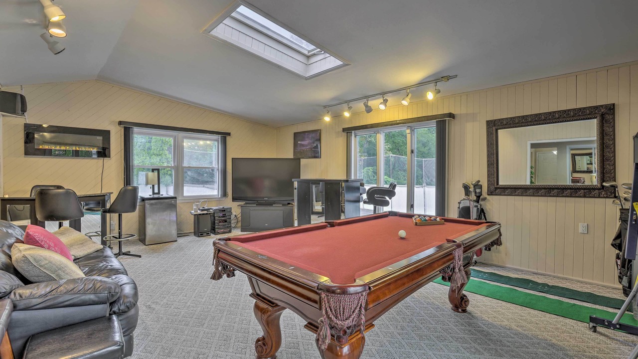 Photo of Bedroom in Adelphia