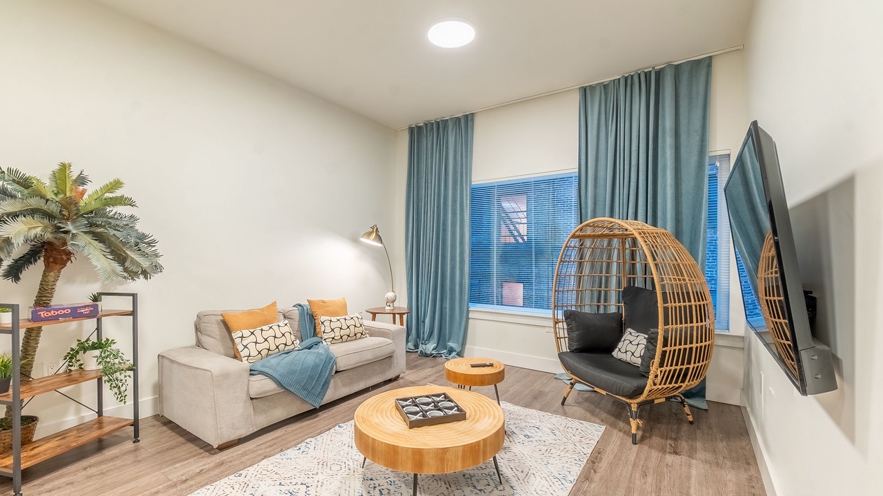 Photo of Livingroom in East Orange