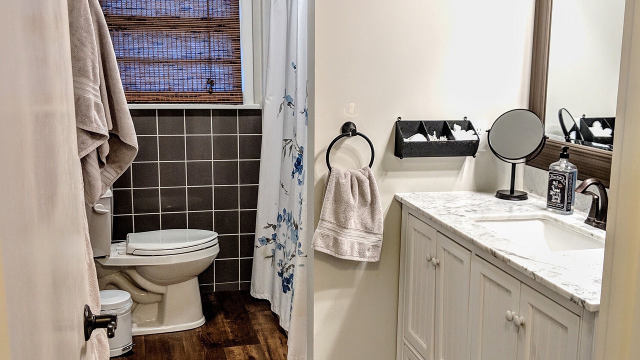 Photo of Bathroom in Gordonville