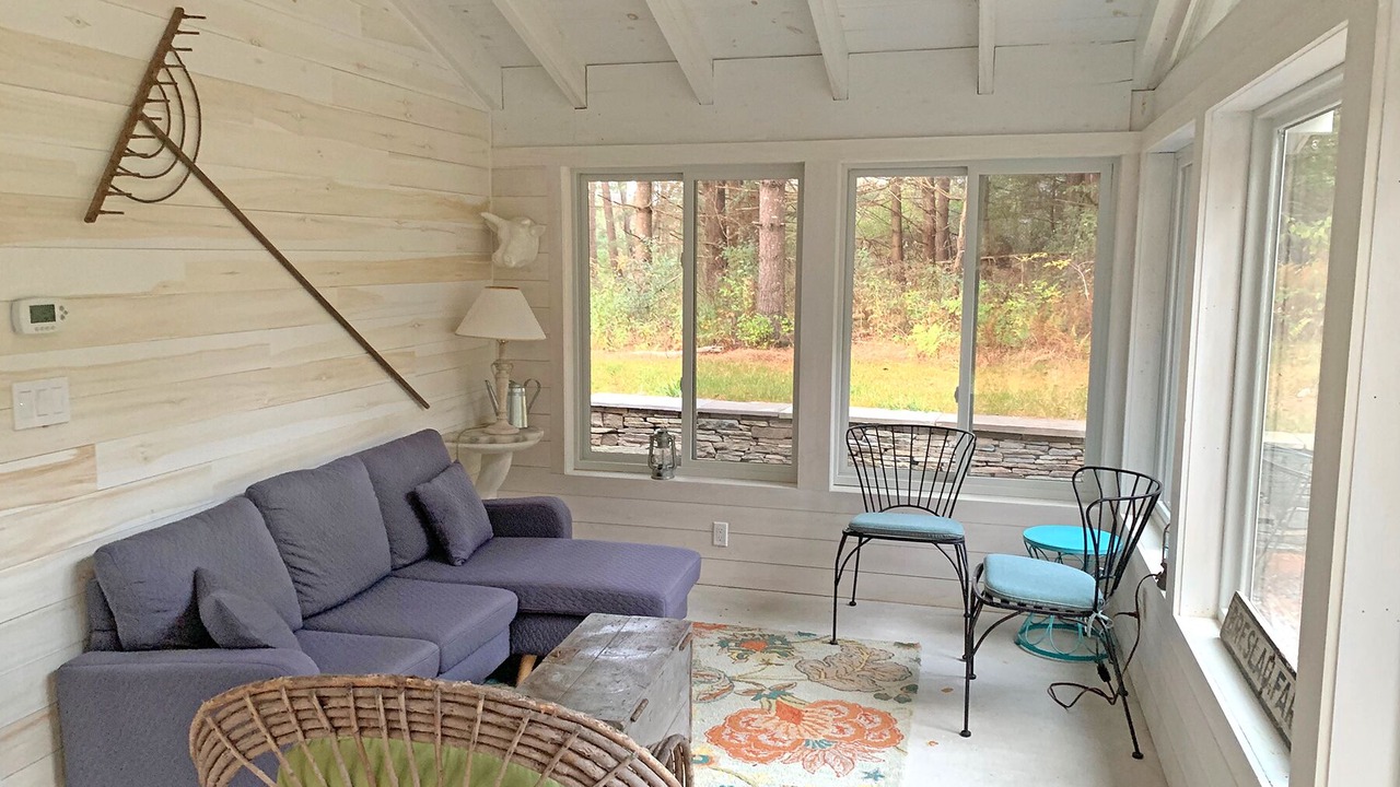 Photo of Livingroom in Bearsville