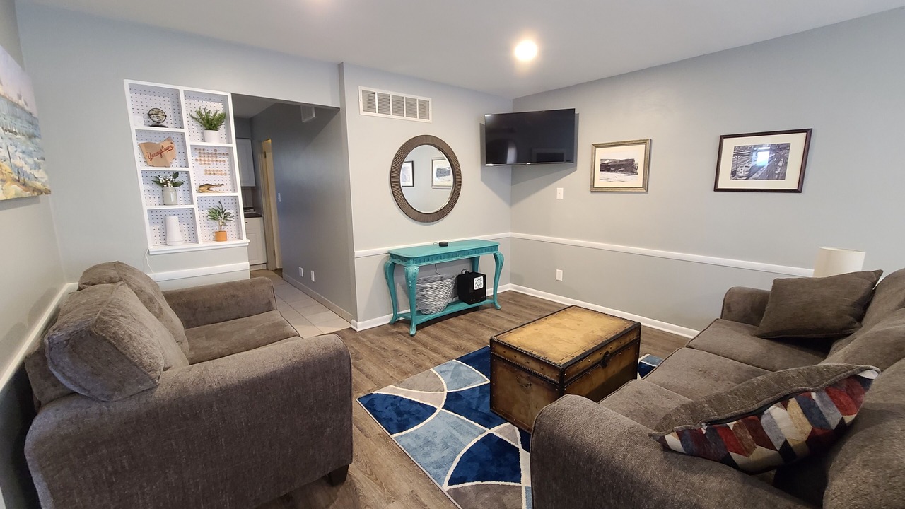 Photo of Livingroom in Youngstown