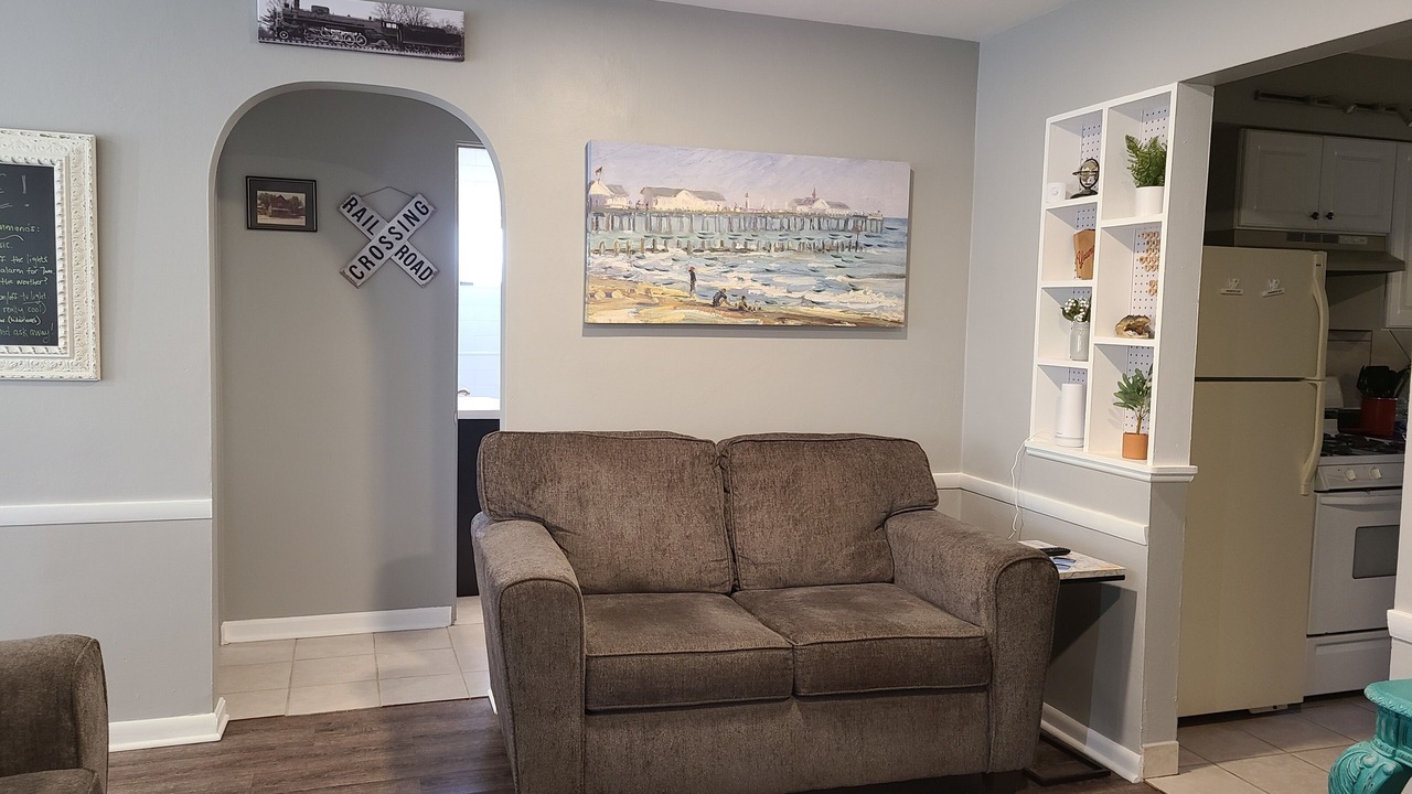Photo of Livingroom in Youngstown