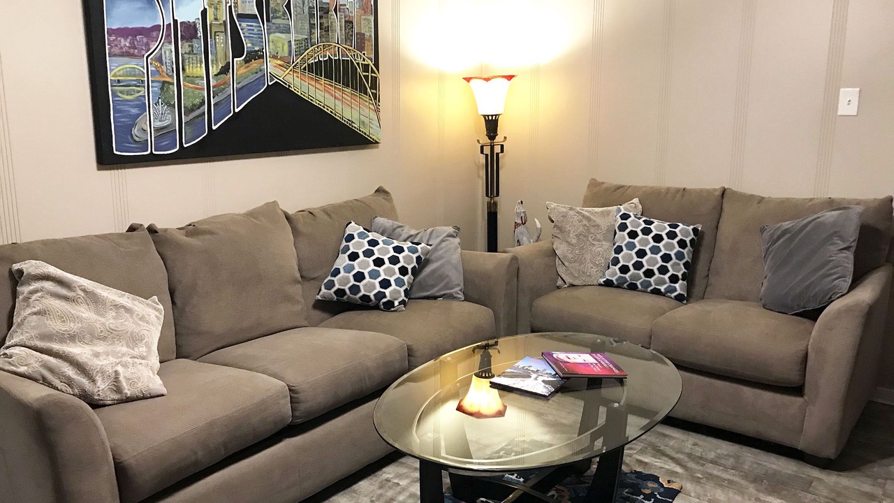 Photo of Livingroom in Marshall-Shadeland