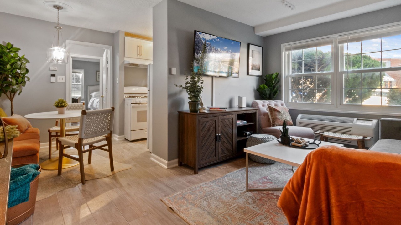 Photo of Livingroom in Huntington