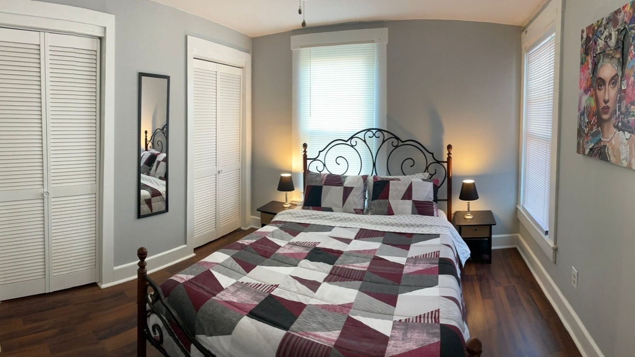 Photo of Bedroom in Hamilton