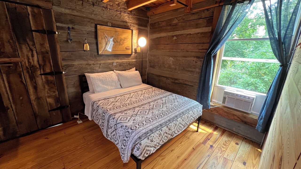 Photo of Bedroom in Fayetteville
