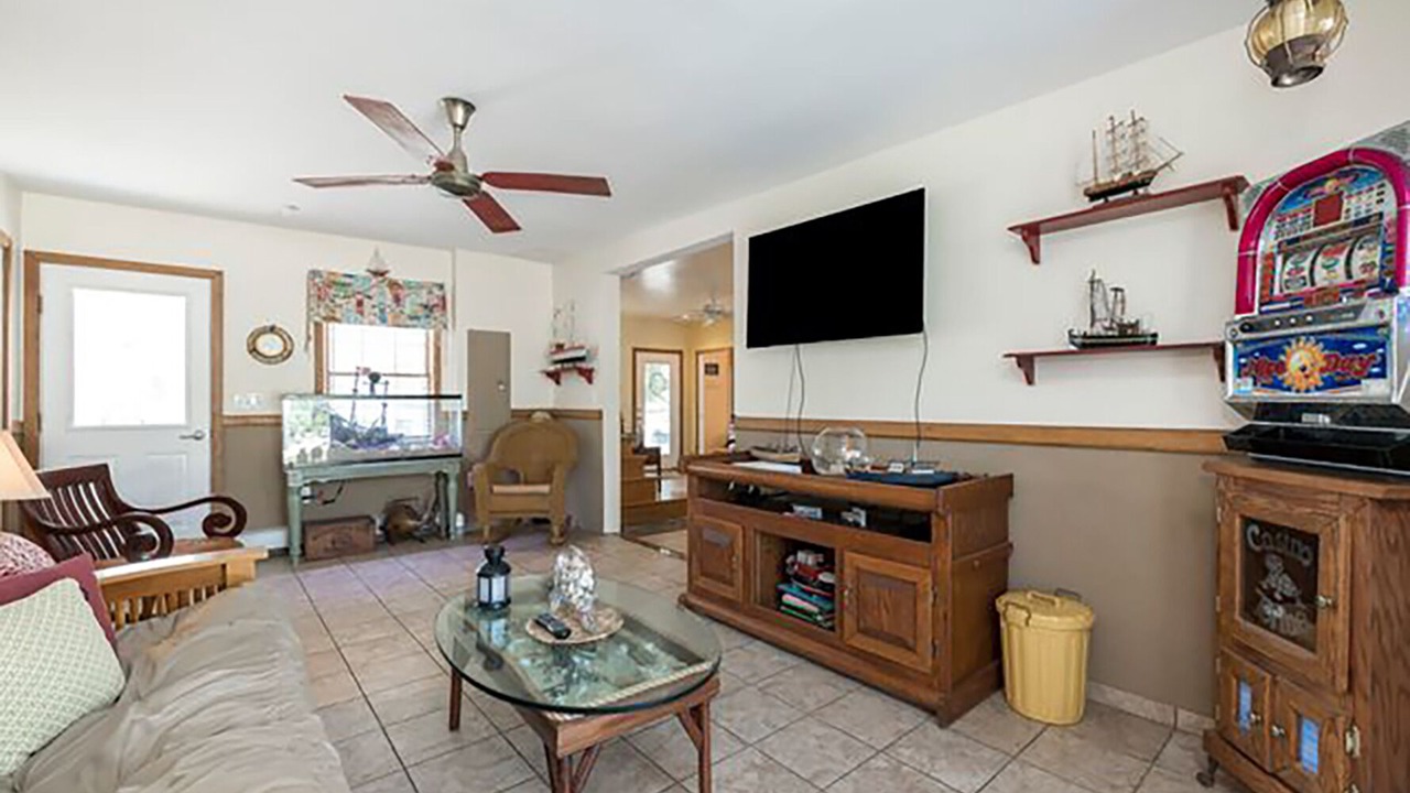 Photo of Livingroom in Strathmere
