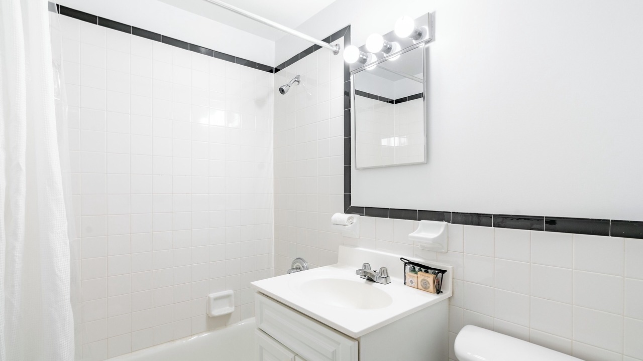 Photo of Bathroom in Manhattan